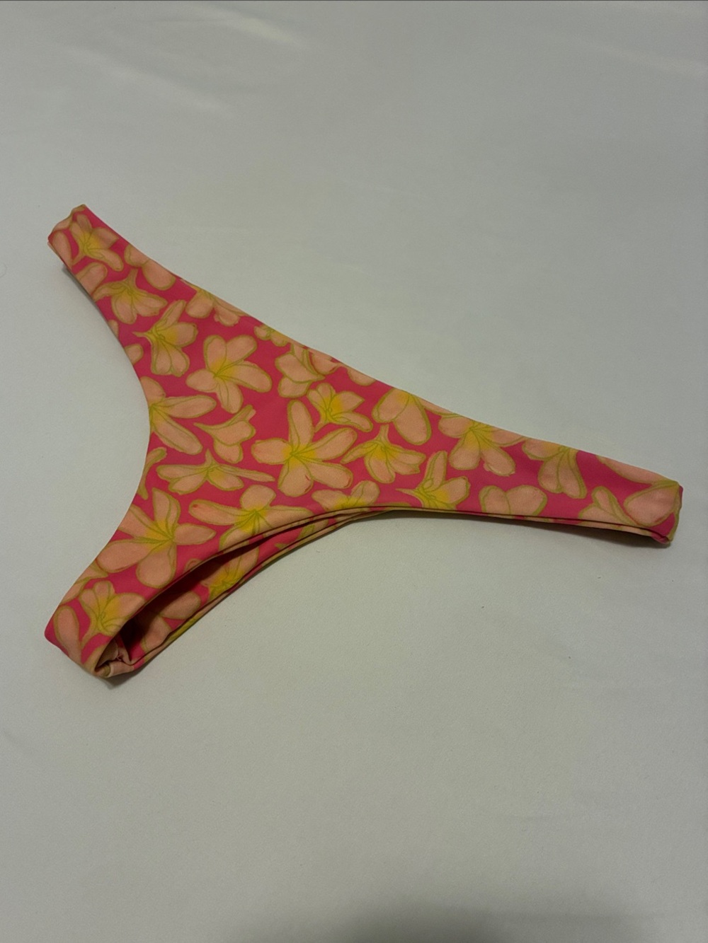 Benoa Hina Bottom - Plumeria / Small